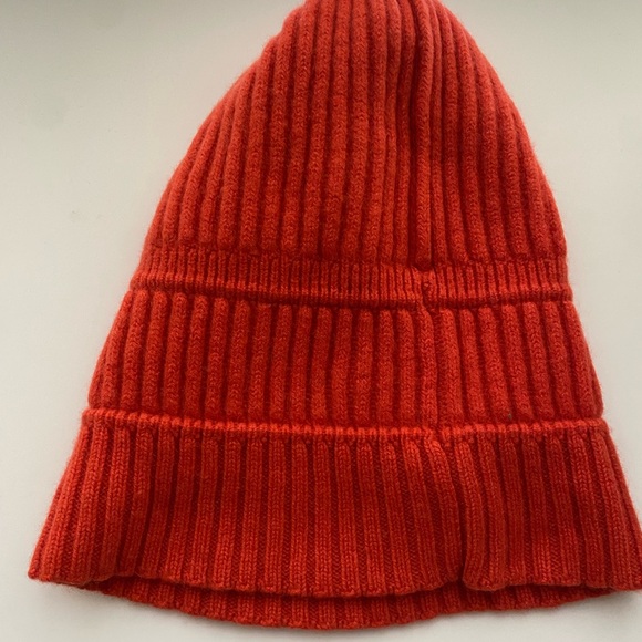 Cozy Orange Ribbed Beanie - Picture 4 of 4